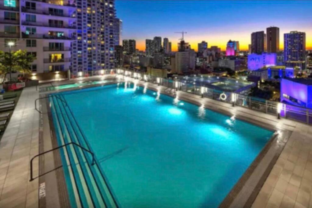 Vibrant Studio Downtown Appartamento Miami